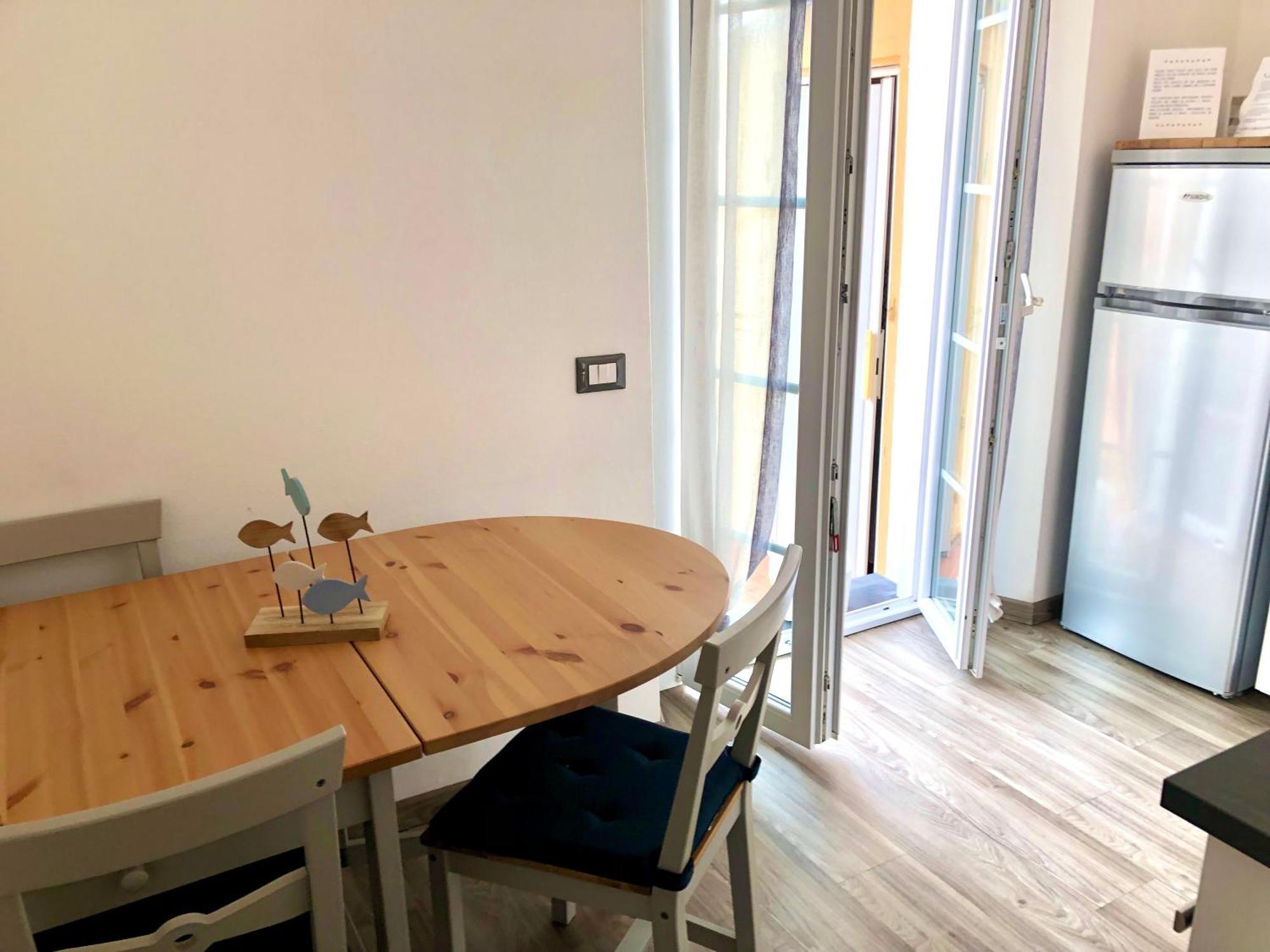 Marco'S House Apartment ลาวาญา ภายนอก รูปภาพ